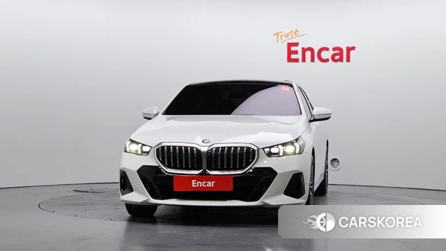 BMW 5 Series (G60) id 4753000 из Кореи 23
