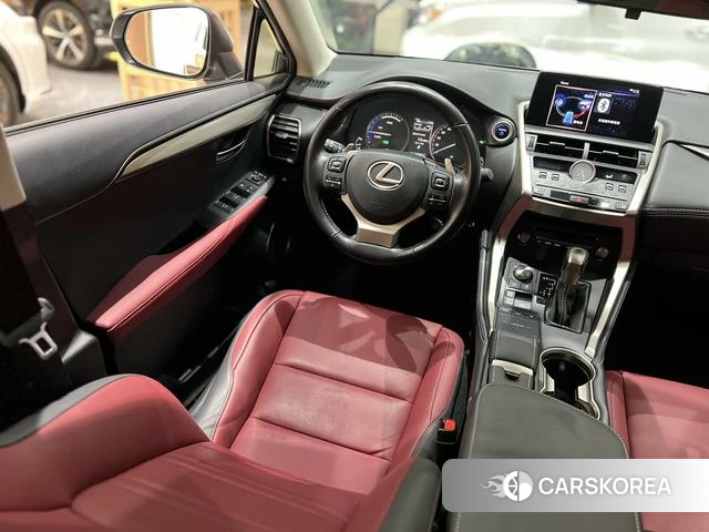 Lexus NX id 4213605 из Китая 12