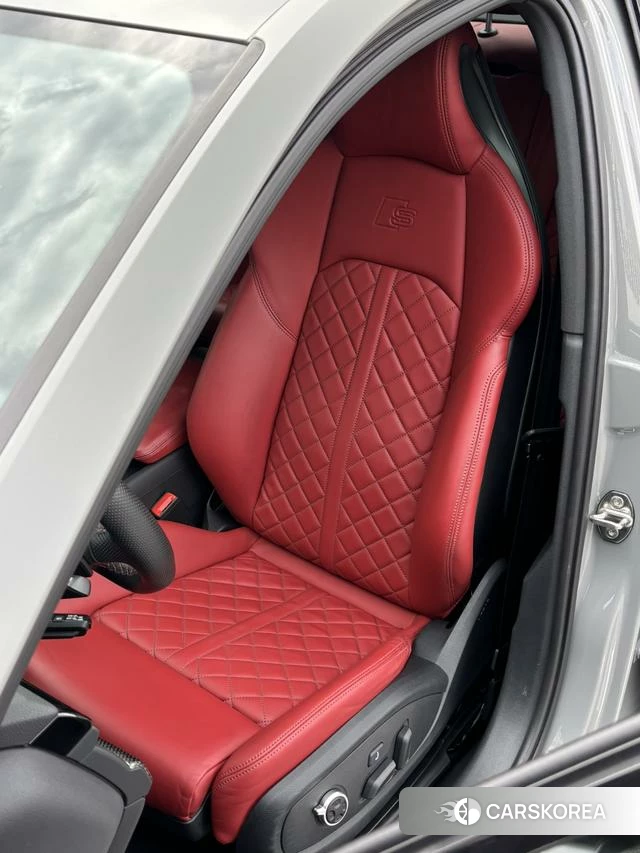 Audi S4 id 4278488 из Китая 10