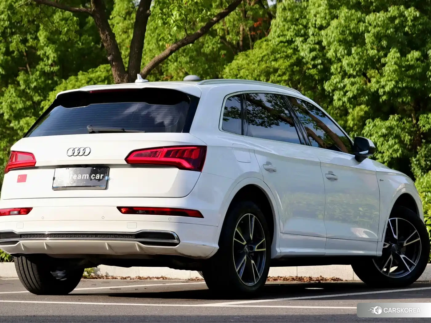 Audi Q5L id 4607227 из Китая 18