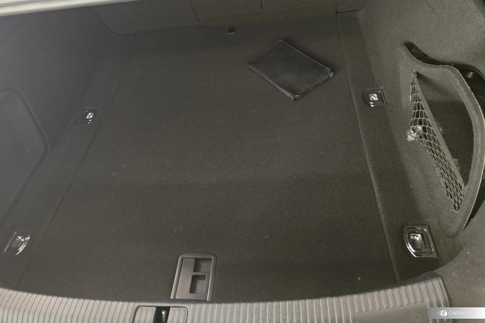 Audi A4L id 4454061 из Китая 10