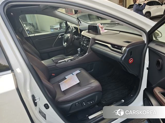 Lexus RX 2021 Белый из Китая, фото 4