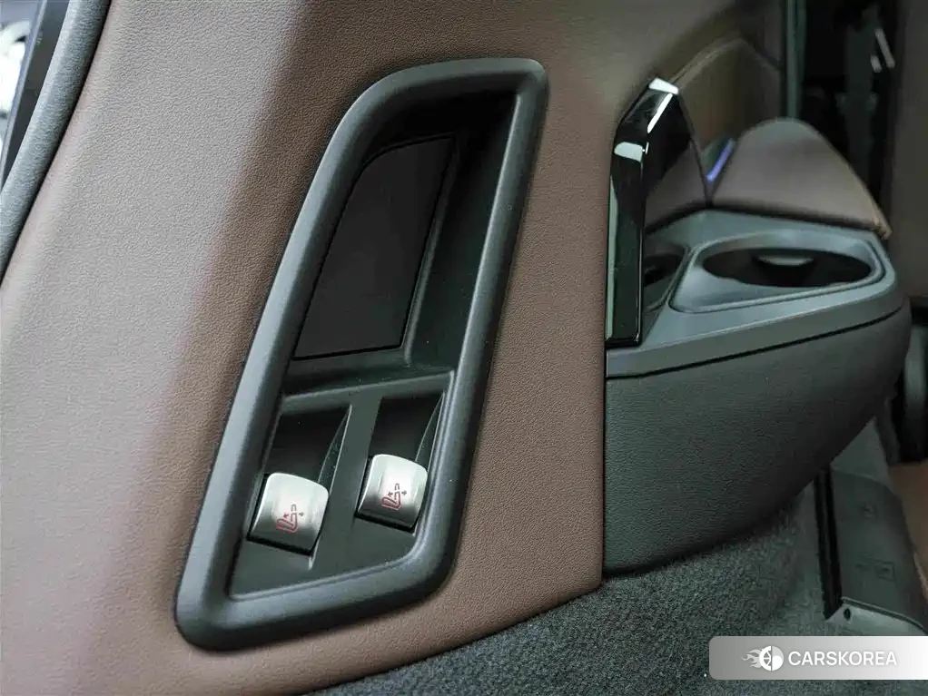 BMW X7 id 4553945 из Китая 16