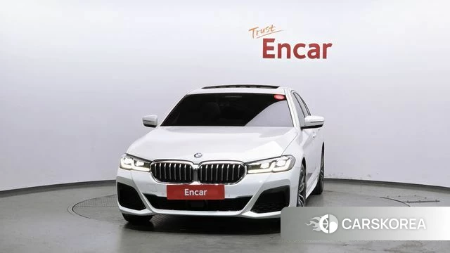 BMW 5 Series (G30) id 3923047 из Кореи 13