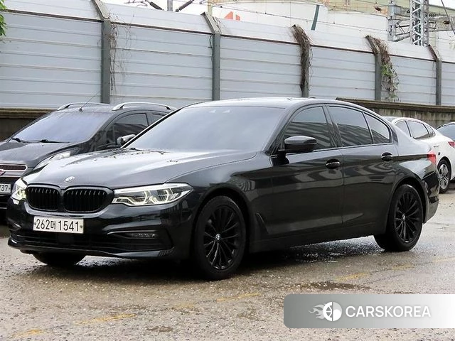 BMW 5 Series (G30) id 4615083 из Кореи 13