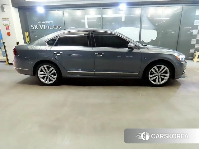 Volkswagen The New Passat id 4305031 из Кореи 13