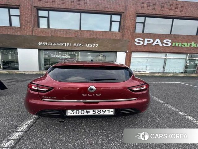 Renault Korea (Samsung) Clio 2019 Красный из Кореи, фото 3
