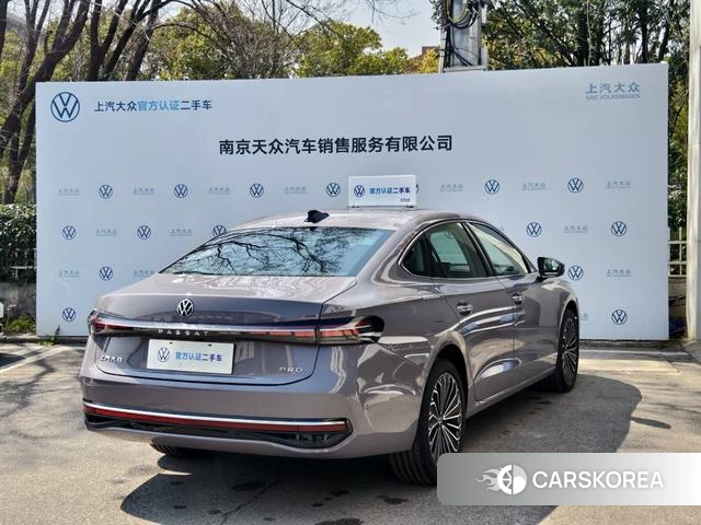 Volkswagen Passat 2024 Другой из Китая, фото 3