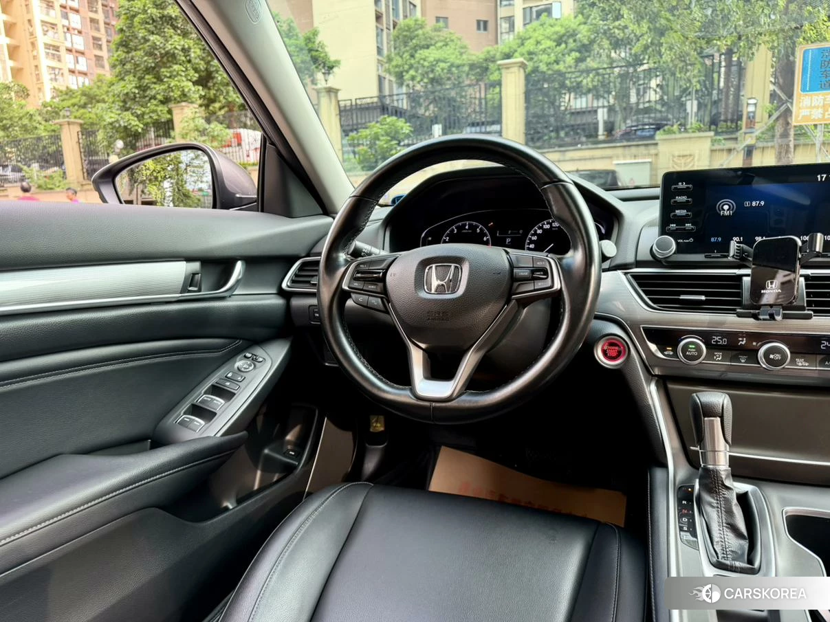 Honda Accord id 4486438 из Китая 9