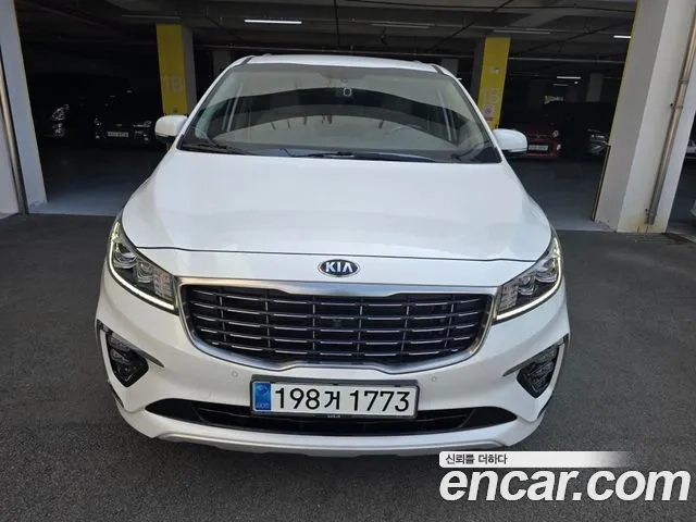 Kia The New Carnival id 2876774 из Кореи 13