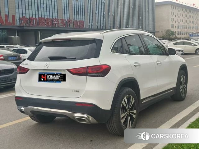 Mercedes-Benz GLA 2022 Белый из Китая, фото 3