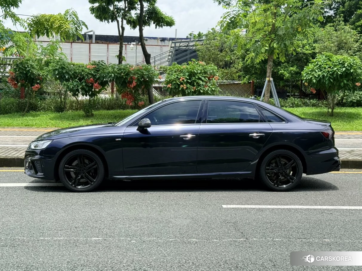 Audi A4L 2020 Черный из Китая, фото 3