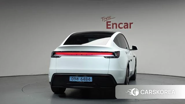 Tesla Model Y id 4381138 из Кореи 23