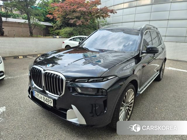 BMW X7 (G07) 2024 Черный из Кореи, фото 3