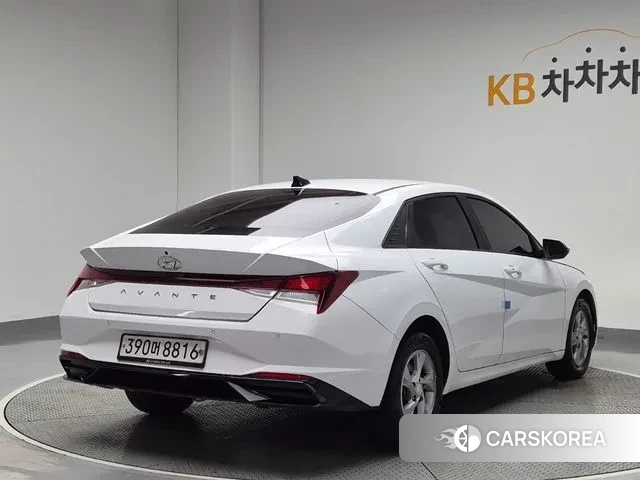 Hyundai Avante (CN7) id 3274935 из Кореи 12