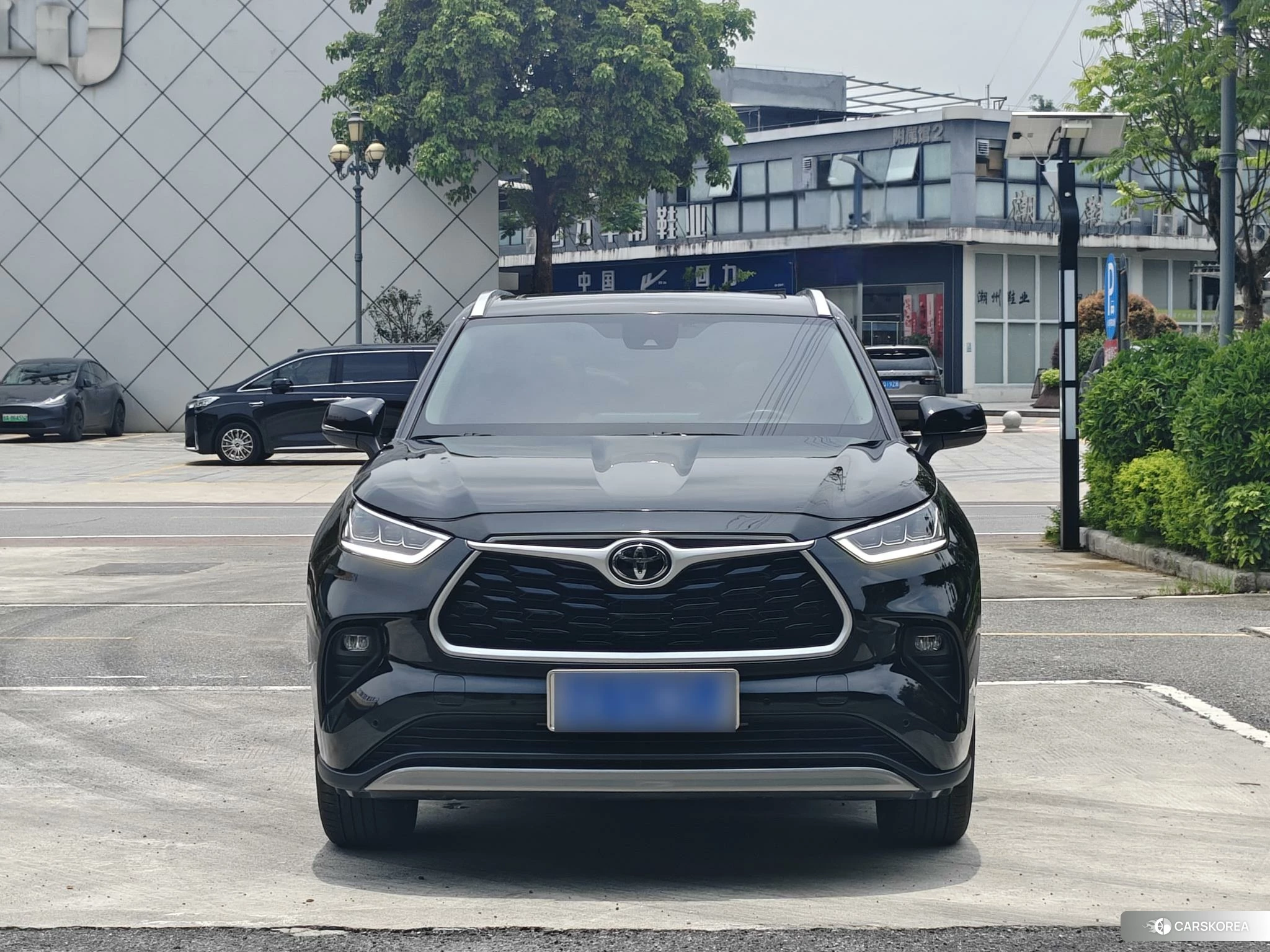 Toyota Highlander 2022 Черный из Китая, фото 3