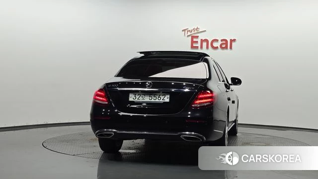 Mercedes-Benz E-Class W213 id 4551725 из Кореи 23