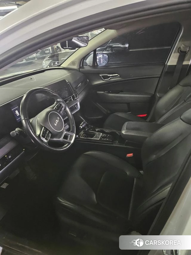 Kia Sportage 5th Generation 2023 Белый из Кореи, фото 4