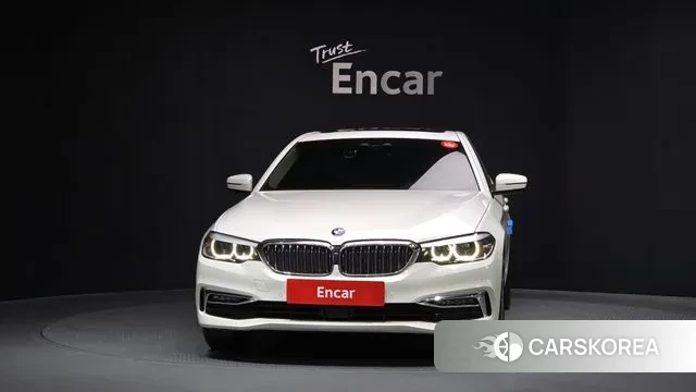 BMW 5 Series (G30) id 3464614 из Кореи 13