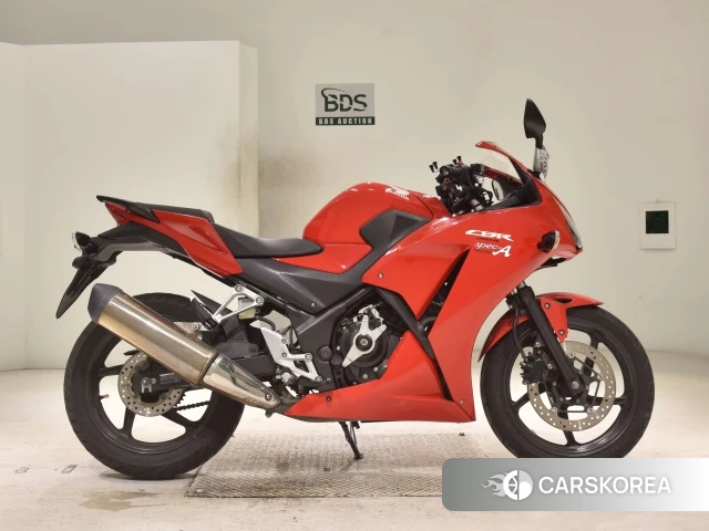 Проданный Honda CBR250R 2015 из Японии, фото 2