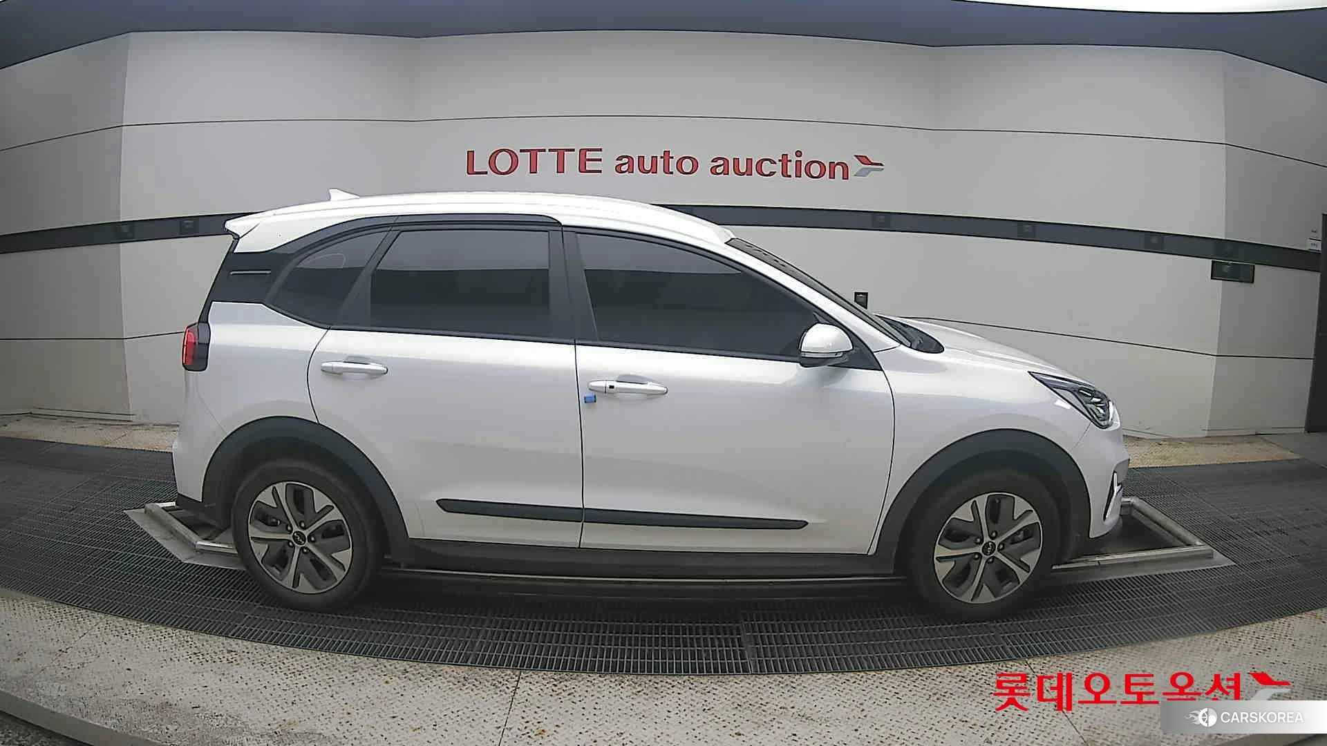Kia Niro Plus id 4674220 из Кореи 23