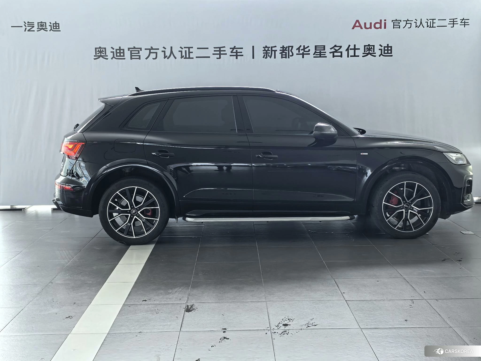 Audi Q5L id 4454083 из Китая 10
