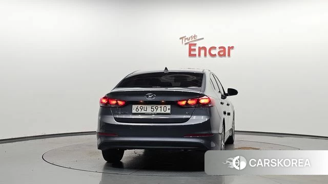 Hyundai Avante AD id 4520666 из Кореи 23