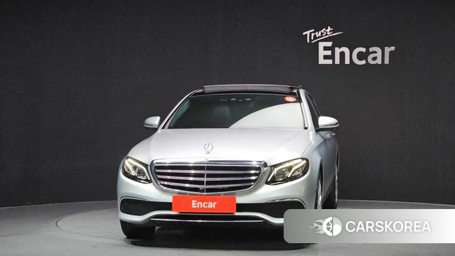 Mercedes-Benz E-Class W213 id 4384613 из Кореи 23
