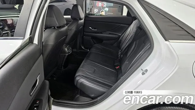 Hyundai Avante Hybrid (CN7) id 2687988 из Кореи 13