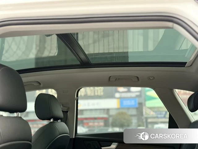 Audi Q5L id 4374519 из Китая 9