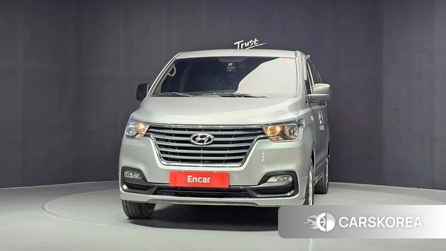 Hyundai The New Grand Starex id 4895028 из Кореи 23