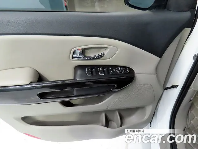 Kia The New Carnival id 2784908 из Кореи 13