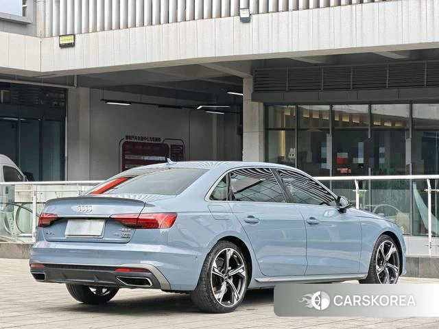 Audi A4L id 4374641 из Китая 8