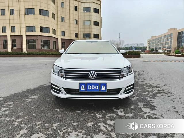 Volkswagen Lavida 2021 Белый из Китая, фото 3