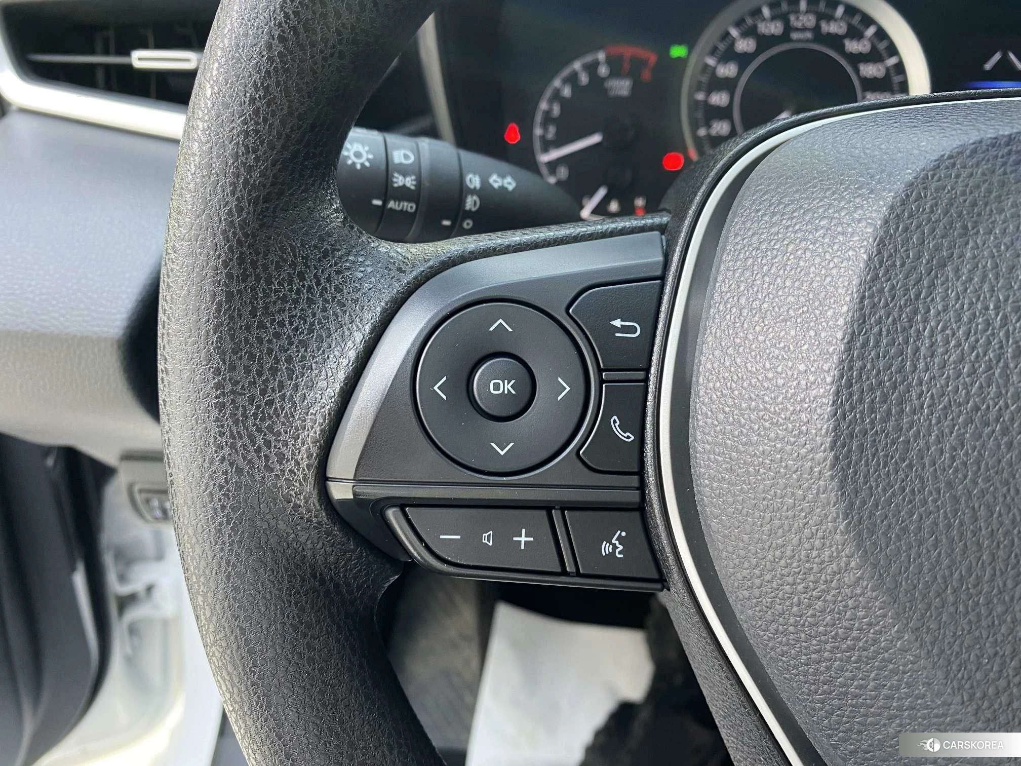 Toyota Corolla id 4512614 из Китая 16