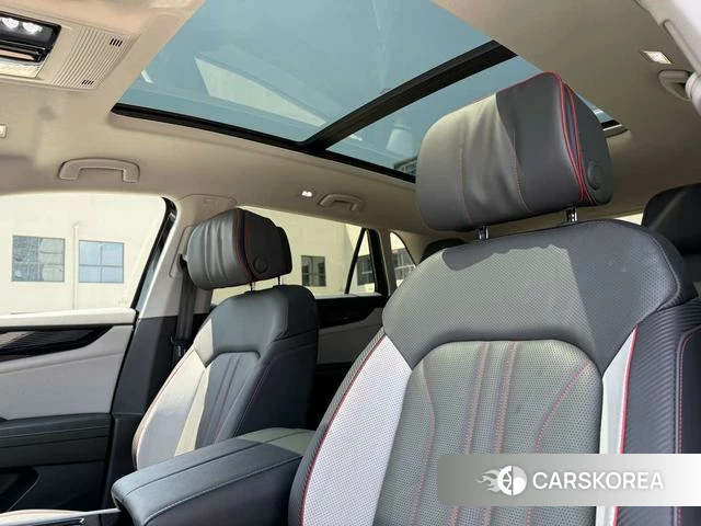 Volkswagen Tourang id 4261106 из Китая 11