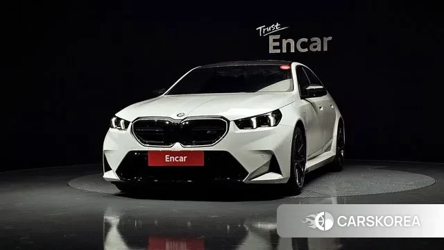 BMW M5 (G90) id 3757784 из Кореи 13