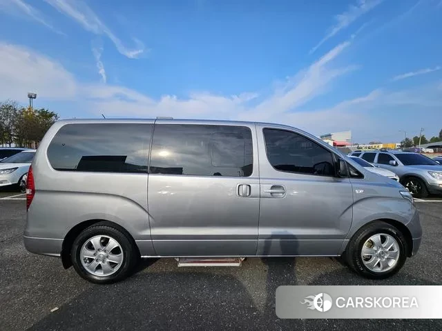 Hyundai The New Grand Starex id 3330170 из Кореи 13