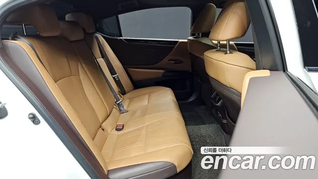 Lexus ES300h 7th generation id 2700962 из Кореи 13