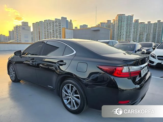 Lexus New ES300h id 4582087 из Кореи 13