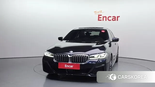 BMW 5 Series (G30) id 3012744 из Кореи 13