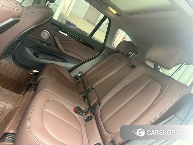 BMW X1 id 4348581 из Китая 9