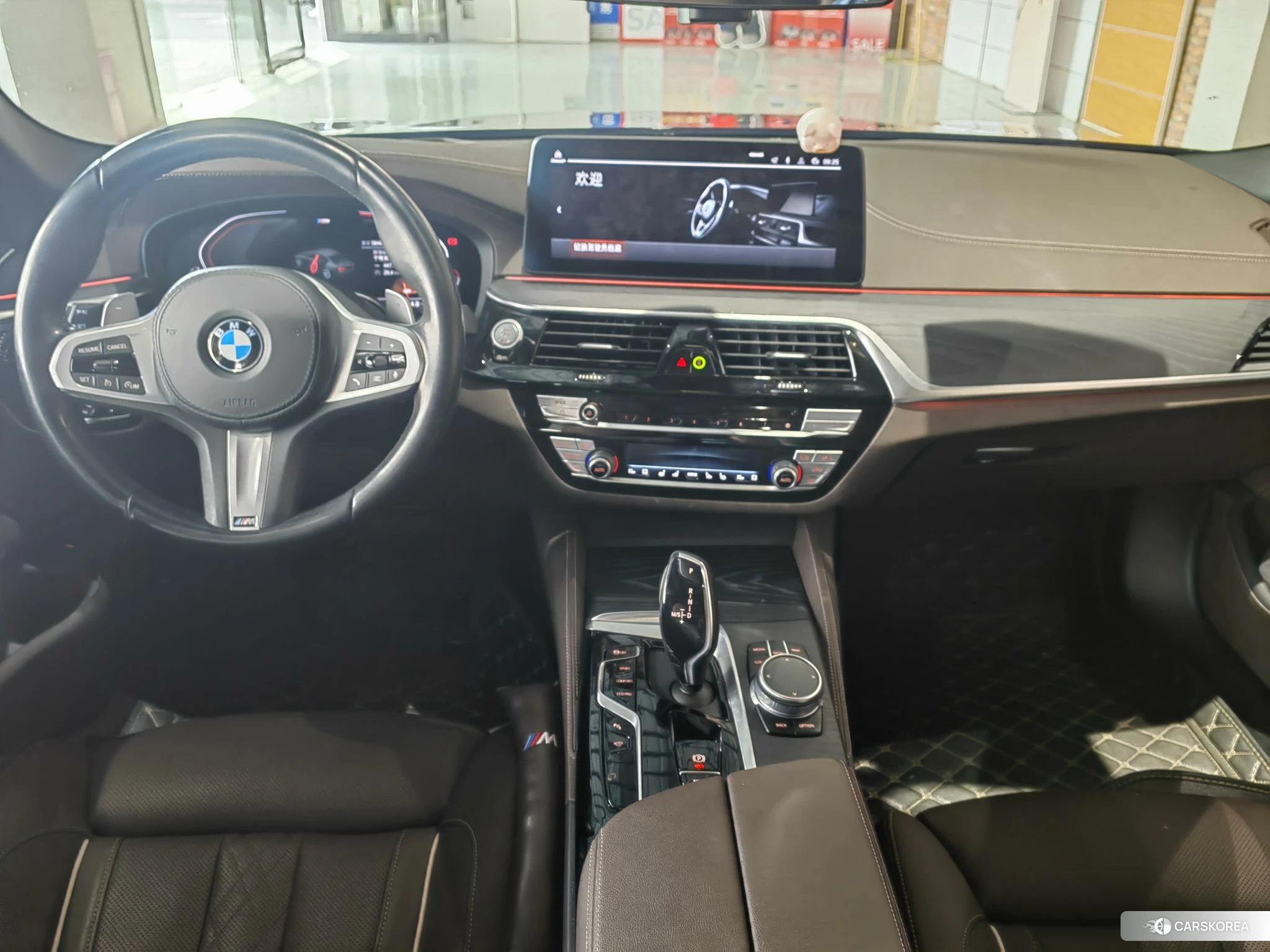 BMW 5 series 2020 Черный из Китая, фото 6