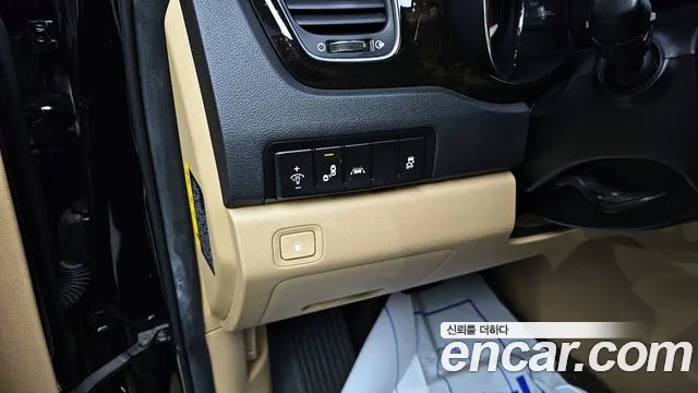 Kia The New Carnival id 2695913 из Кореи 13