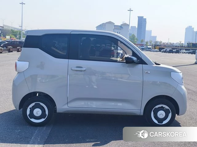 Wuling Automobile Wuling Hongguang MINIEV id 4211840 из Китая 9