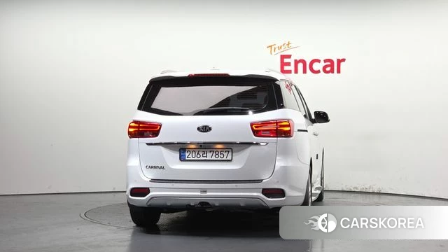 Kia The New Carnival id 4557659 из Кореи 12