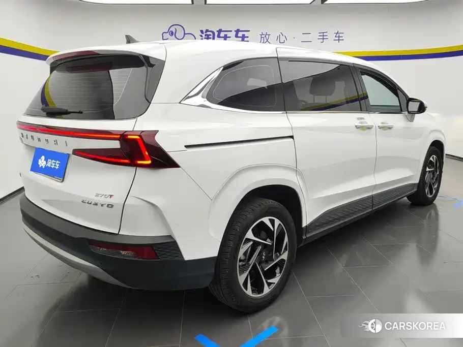 Hyundai Custo id 4599680 из Китая 9