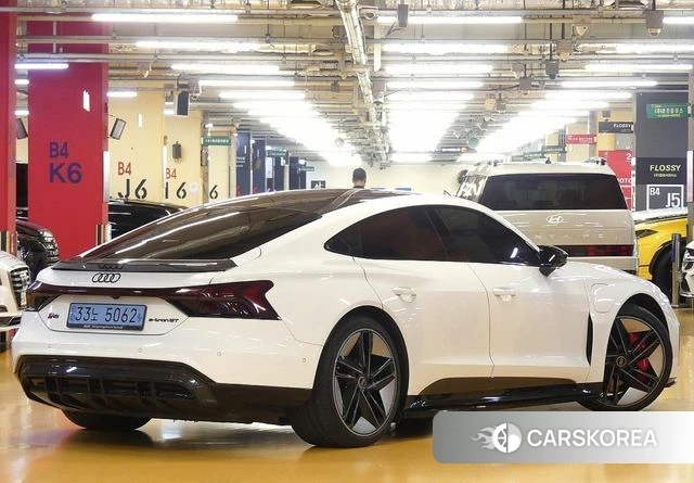 Audi RS e-Tron GT id 4541755 из Кореи 13