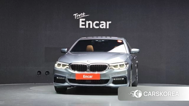 BMW 5 Series (G30) id 4737635 из Кореи 13