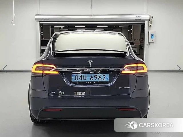 Tesla Model X id 4250611 из Кореи 12